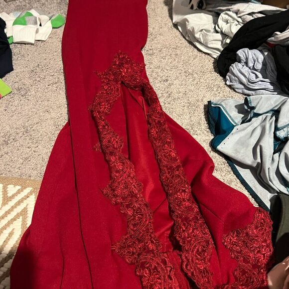 Hello Molly Svelte Lace Embroidered Maxi Dress | Red size 6 - Picture 10 of 16